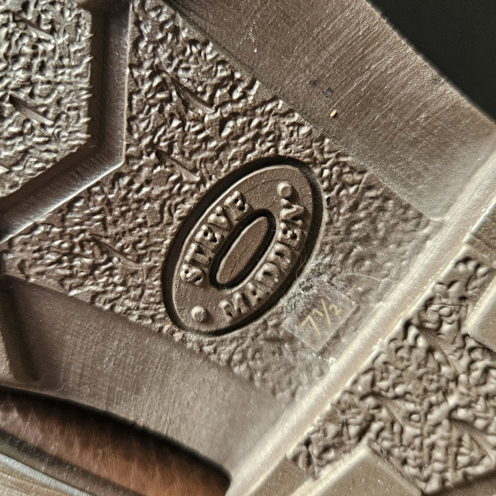 Brown Leather Buckle Boots - Picture 10 of 14